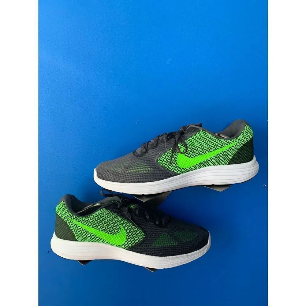 Nike Mens Revolution 3 819300-005 Gray Green Running Shoes Sneakers Size 11.5